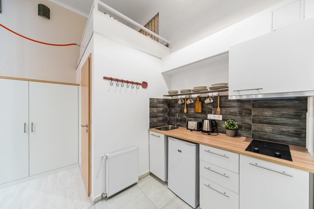 Astoria Airconed Apartments Budapest Exterior photo